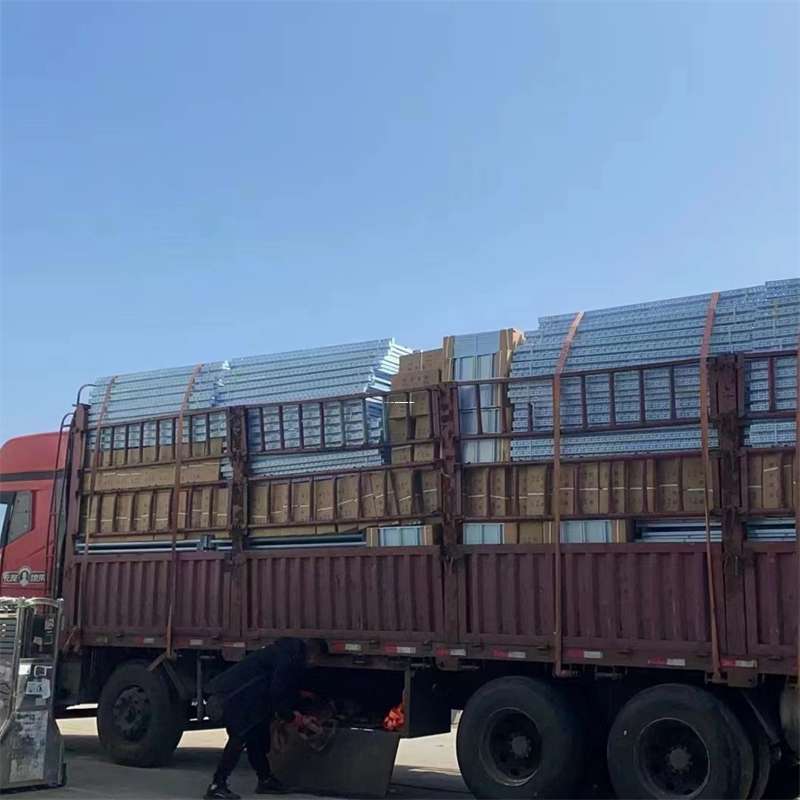 河南郑州登封到新疆阿勒泰富蕴县物流公司，一站式服务